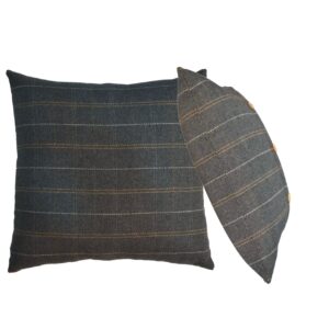 Solid Mango Wood 2 Quinn Pewter Cushions