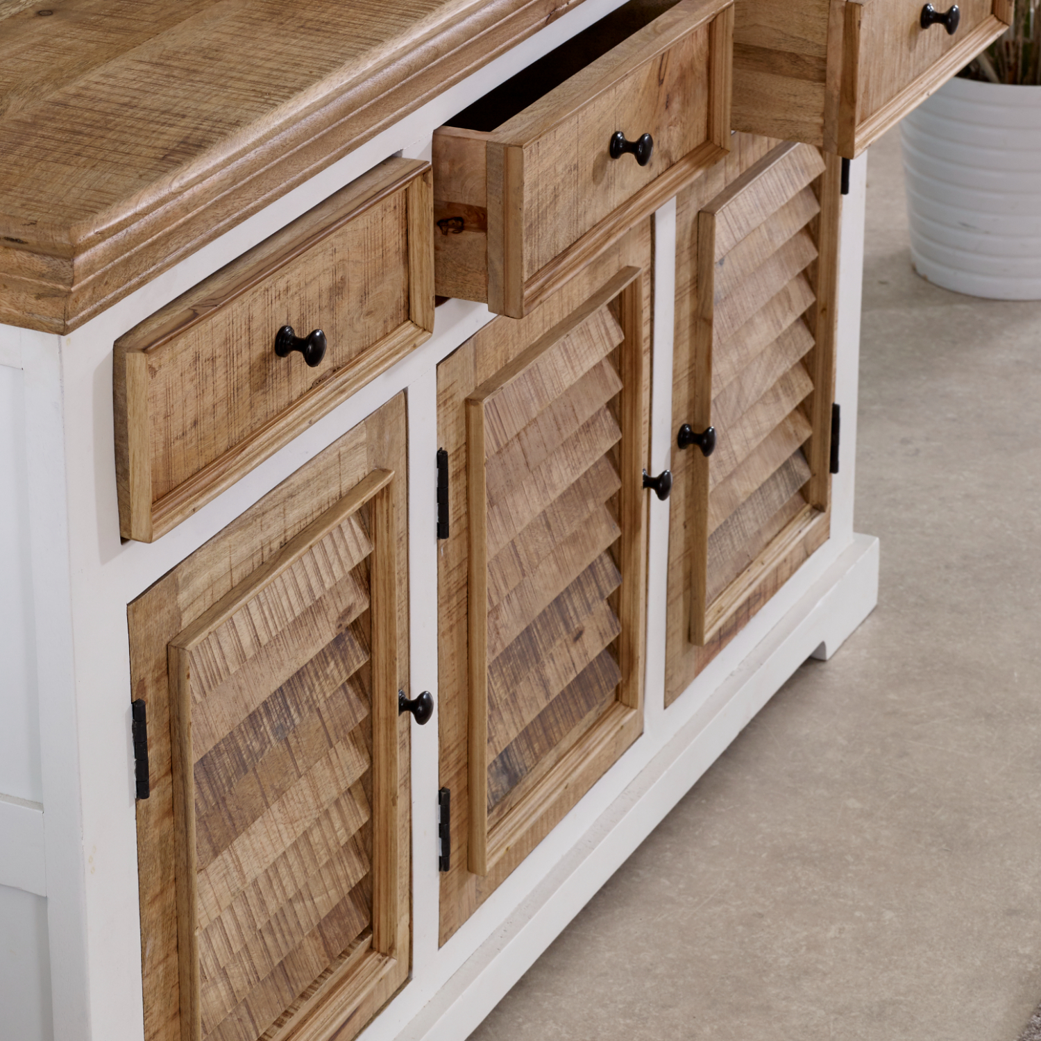 Alfie Wood Sideboard - 3 Drawers & 3 Doors - Image 9